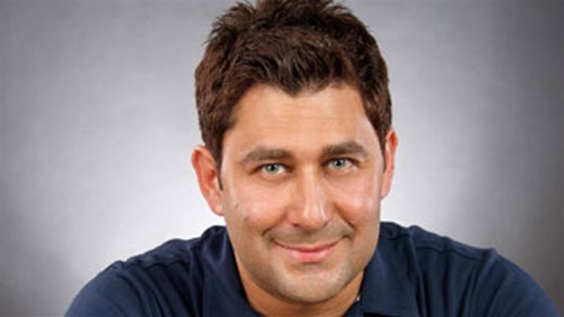 الفنان احمد شاكر