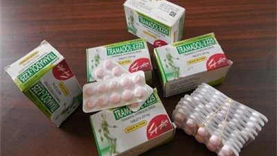 القبض على صيدلى بحوزته ترامادول ومنشطات جنسية 