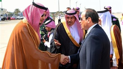 انطلاق القمة العربية بالدمام بمشاركة مصرية.. وفلسطين وسوريا على مائدة الحوار 
