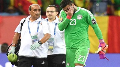 طبيب الزمالك يكشف تفاصيل إصابة أحمد الشناوي وسفرة لألمانيا