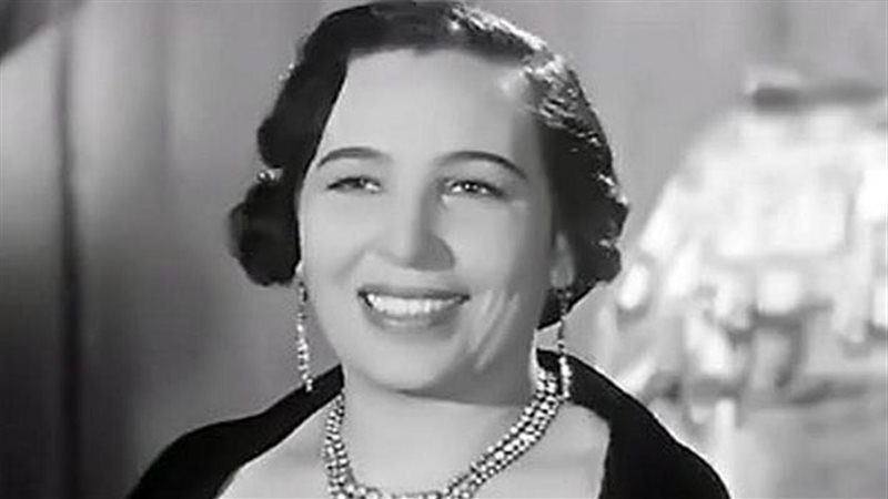 امينة رزق 