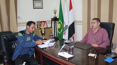صور| المنيا يجدد الثقة في طارق السيد وجهازه الفني 