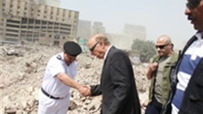 صور| محافظ القاهرة يتفقد إزالات منطقة ماسبيرو 