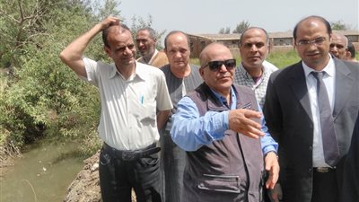 صو| لجنة لمعاينة ارض محطة صرف صحى لـ 7 قرى بالسنطة