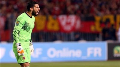 إسلام الشاطر: شريف إكرامي يحمي عرين الأهلي أمام بتروجت