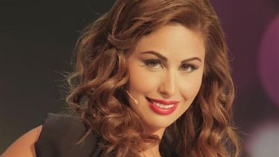 مي سليم تغازل جمهورها عبر 