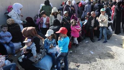 اللاجئون السوريون في لبنان يغادرون عائدين إلى بلادهم