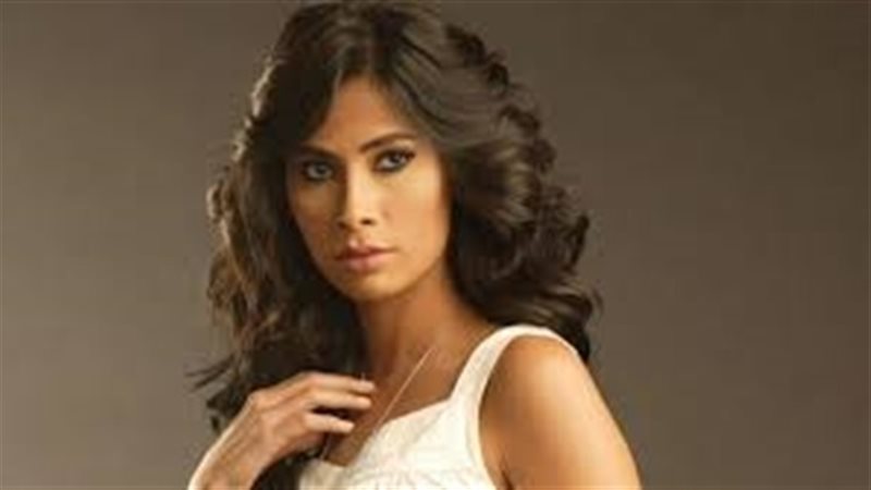 الفنانة روبي