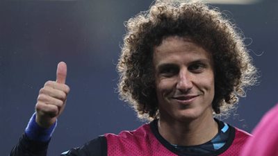 ديفيد لويز يكشف سر تشجيع نيوكاسل هذا الموسم