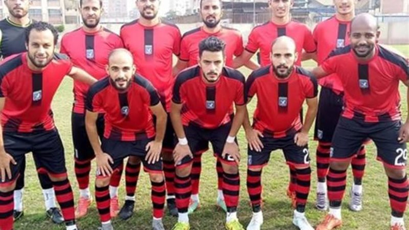 لاعبو دكرنس