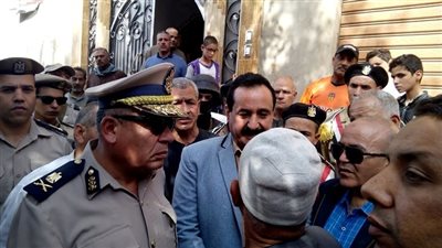 صور| قيادات القوات المسلحة بالغربية تقدم واجب العزاء لأسرة شهيد 