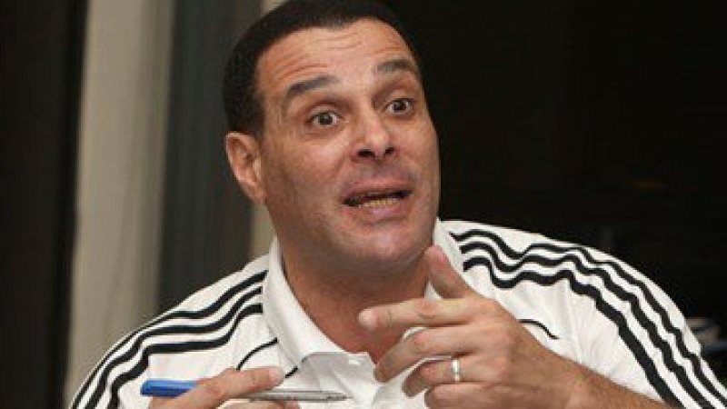 عصام عبد الفتاح