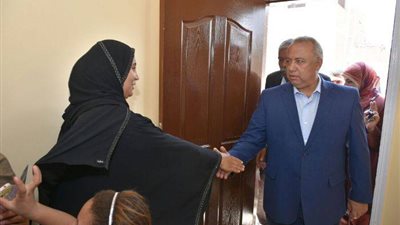 صور| محافظ الشرقية: يسلم 20 منزل للأهالي بعد إعادة إعمارها بـ