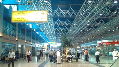منع ضابط بالجيش السويسرى من دخول مصر.. والسبب؟ 