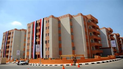  فيديو| احتجاج عدد من الأسر على دفع الايجار بحي الاسمرات 