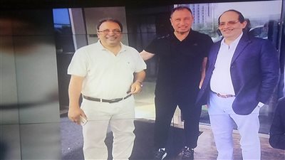 الطبيب المرافق للخطيب : بيبو يتحرك بصورة طبيعية وكل ما يتردد شائعات
