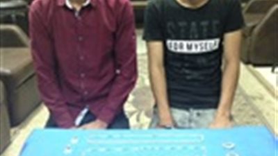 القبض على عاطلين أثناء ترويجهم ذهب مسروق 