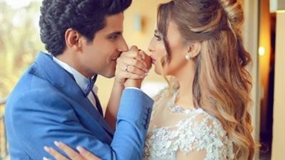 حمدي الميرغني وإسراء يحتفلون بذكرى كتب كتابهم