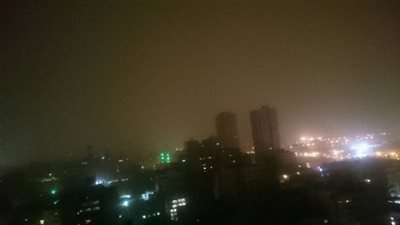 عاجل.. عاصفة ترابية تعكر أجواء القاهرة 