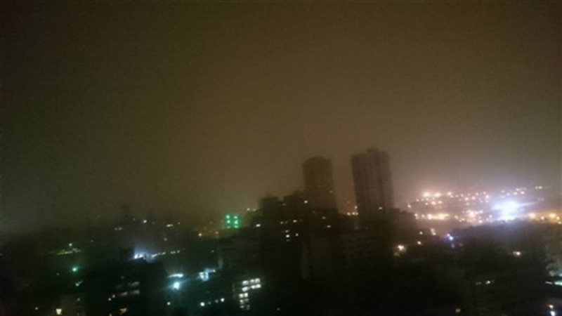 عاصفة ترابية