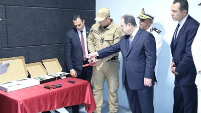 صور| وزير الداخلية يتفقد المراحل النهائية لإنشاء المعهد القومى لتدريب القوات الخاصة