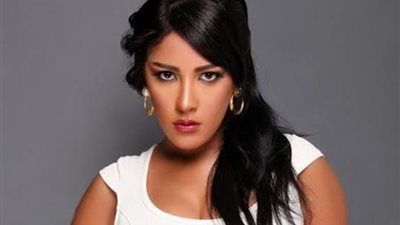 نرمين ماهر تواصل تصوير 