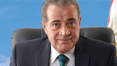 وزير التموين يقرر توزيع السلع الأساسية على المواطنين قبل رمضان