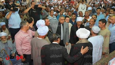 صور| المحافظ ومدير الامن يشهدان صلح ابناء العمومة الـ