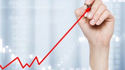 مصر تنطلق بسرعة الصاروخ.. 80 مليار دولار تدفقات فى البنوك.. والسياحة 