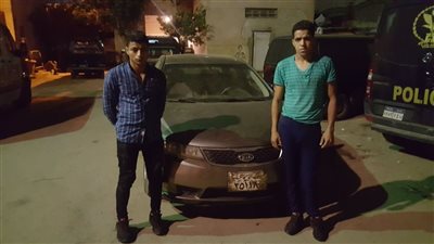 ضبط عاطل سرق سيارة من صاحب معرض بمصر القديمة