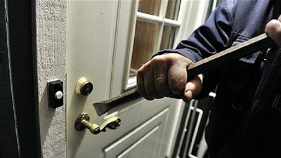 شرطة القطامية تضبط تشكيل عصابي لجرائم سرقة المساكن
