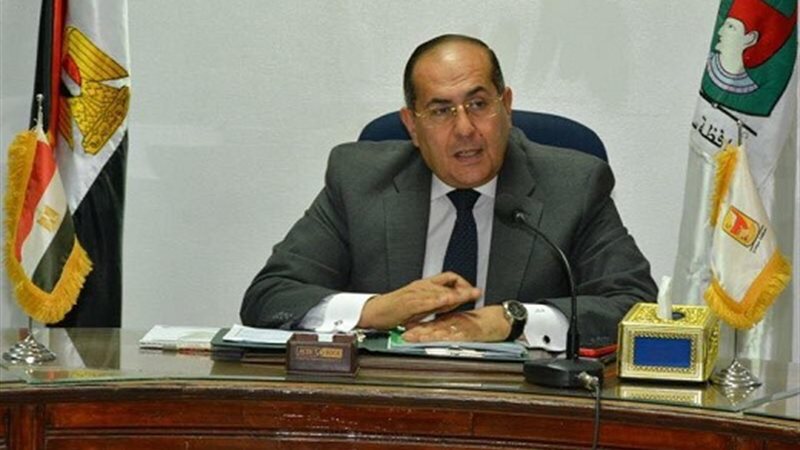 الدكتور أيمن عبدالمنعم