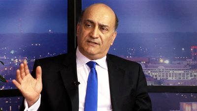 فيديو| مستشار سابق لـ