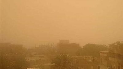 الأجهزة الأمنية بالوادي الجديد تعلن حالة الطوارئ بالتزامن مع العاصفة الترابية