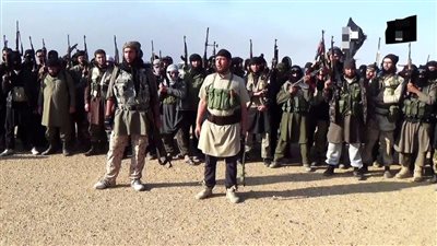 صور| قوات الأمن العراقية تعتقل قيادي 