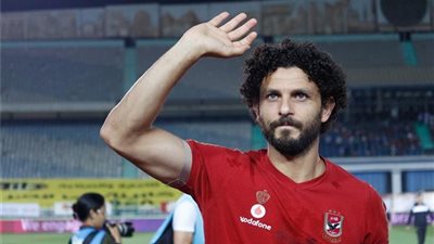 الكابيتانو يخلد ذكرى شهداء الأهلي في لحظة وداعه لكرة القدم