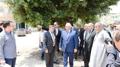 محافظ الشرقية يتفقد مجمع المصالح بمدينة فاقوس بتكلفة 5 مليون جنيه