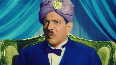 دور الشيوخ في حياة نجيب الريحاني وأم كلثوم.. التناقض يحكم