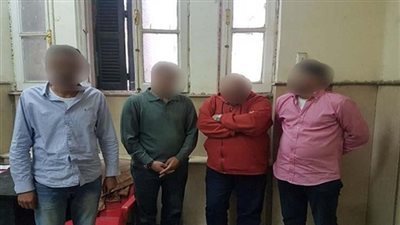 القبض على 4 أشخاص لخطفهم سائق بسبب تهربه من 