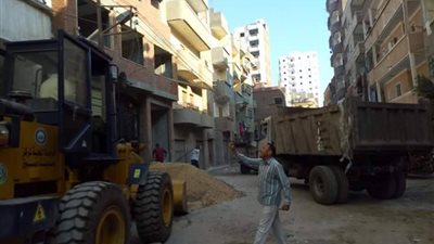 إزالة بناء مخالف ومصادرة المعدات المستخدمة بكفر الشيخ 