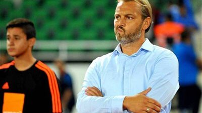 مدرب منتخب أوغندا يتحدث عن الأهلي وكمبالا 