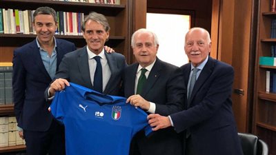 رسميًا.. مانشيني مديرًا فنيًا للمنتخب الإيطالي حتي 2020