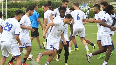 حسام حسن يقود هجوم سموحة أمام الزمالك في نهائي كأس مصر