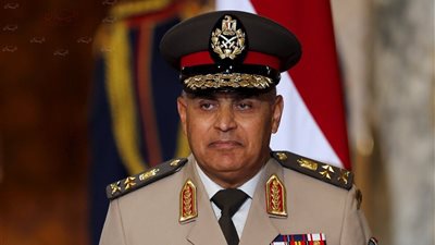 عاجل.. الفريق أول صدقي صبحي يصل إلى القاهرة عقب انتهاء زيارة إلى روسيا