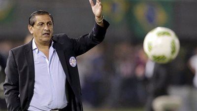 لجنة الكرة تستقر على المدير الفني الجديد للأهلي