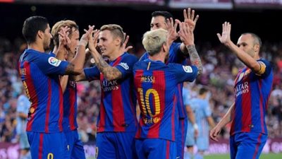 برشلونة يحقق انتصار ودي على صن دوانز في مئوية نيلسون مانديلا