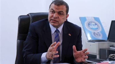 وزير القوى العاملة لـ