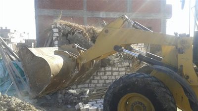 محافظ سوهاج: إزالة 14 حالة تعدِ على الأراضي الزراعية بـ