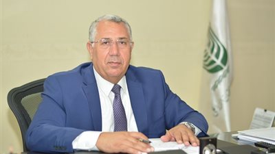 رئيس البنك الزراعي لـ