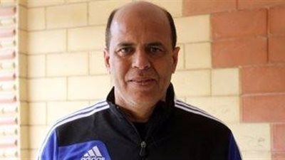 هشام يكن ضمن قائمة المرشحين لتدريب نادى سوهاج 